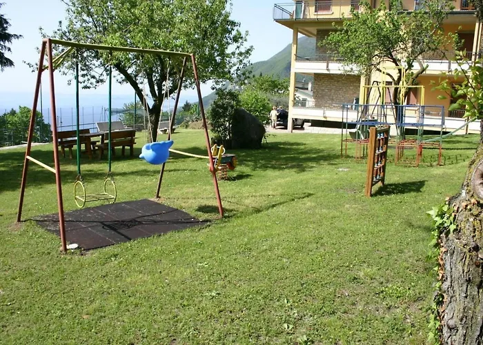 206 By Interhome Apartman *